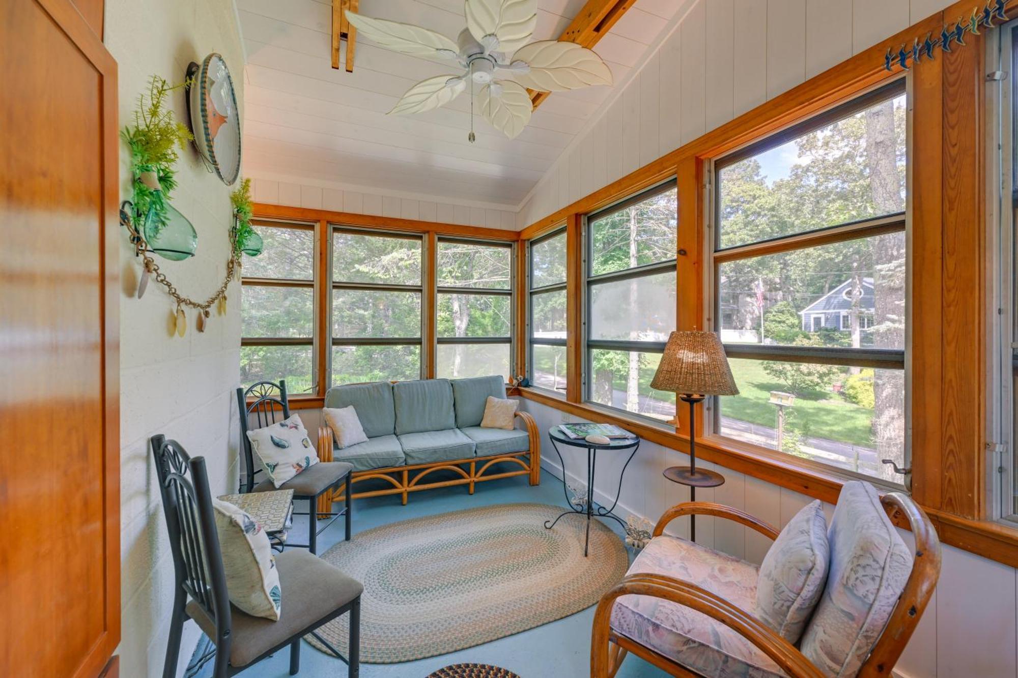 Home In Long Island Wine Country - Walk To Beach! Cutchogue Exterior foto