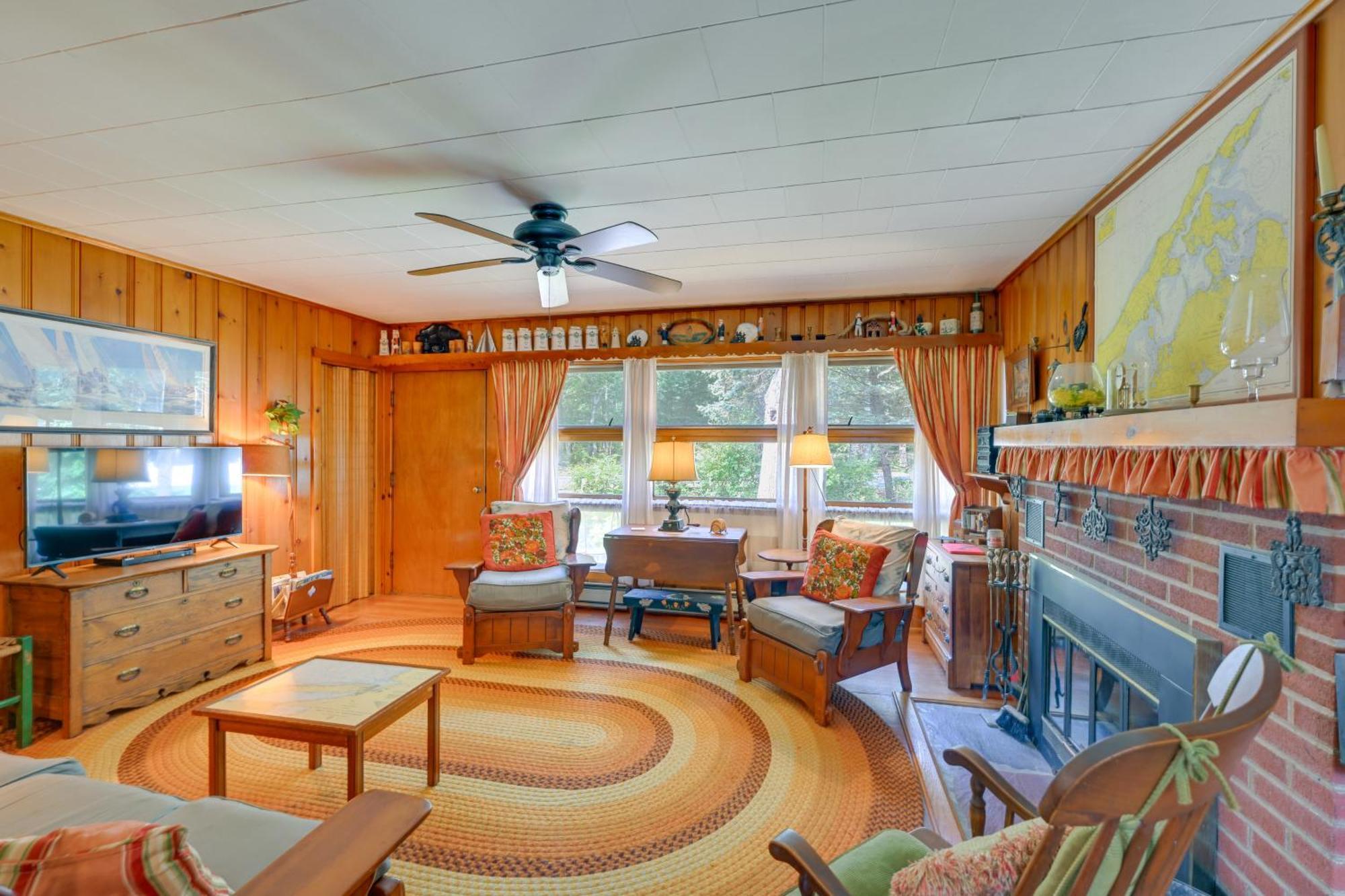 Home In Long Island Wine Country - Walk To Beach! Cutchogue Exterior foto
