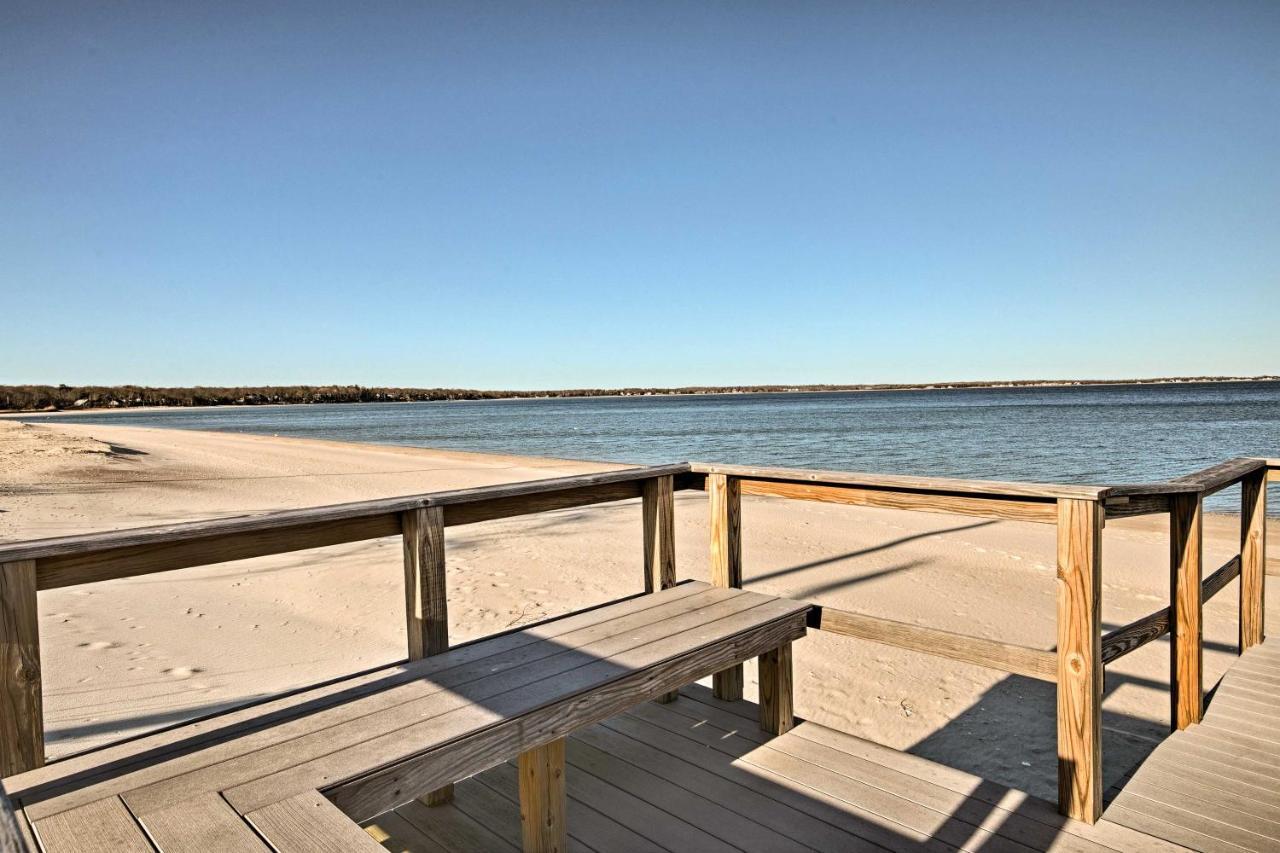 Home In Long Island Wine Country - Walk To Beach! Cutchogue Exterior foto